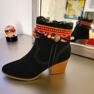 Brand New Never Worn Just Fab Black Ankle Boots Size 7